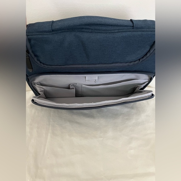 NWOT MoKo Blue Tablet Sleeve Bag, Fits 9”- 11” Devices, Waterproof Polyester - Picture 8 of 13